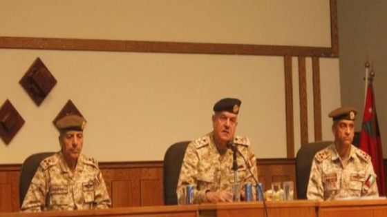 رئيس هيئة الأركان يزور الجناح العسكري في جامعة مؤتة