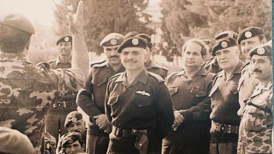 فيديو/  ‏في مثل هذا اليوم من عام ١٩٥٦، أعفى الملك حسين خدمات كبار الضباط البريطانيين في الجيش العربي، أبرزهم قائد الجيش الفريق جلوب باشا