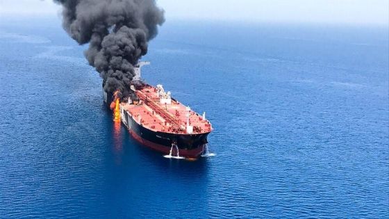 هجوم على سفينة قبالة ساحل عُمان في بحر العرب