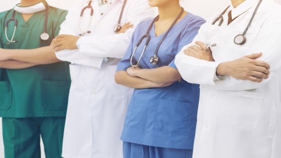 وزير الصحة يقرر تعديل عدد من بنود تعليمات الاقامة للاطباء