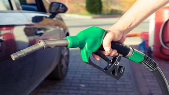 الحكومة: انخفاض البنزين وارتفاع الديزل