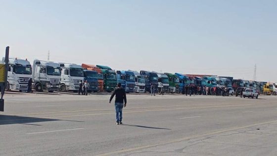 3500 شاحنة اردنية ممنوعة من دخول الاراضي السعودية
