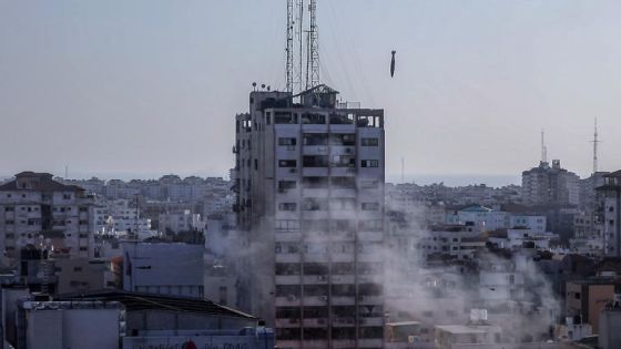 انطلاق دفعة صواريخ جديدة من غزة والقبة الحديدية تتصدى لبعضها والاغلب في طريقه للهدف وثلاث صواريخ من جنوب لبنان