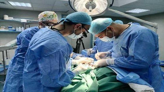 المستشفى الأردني في غزة يجري عملية نوعية لطفل