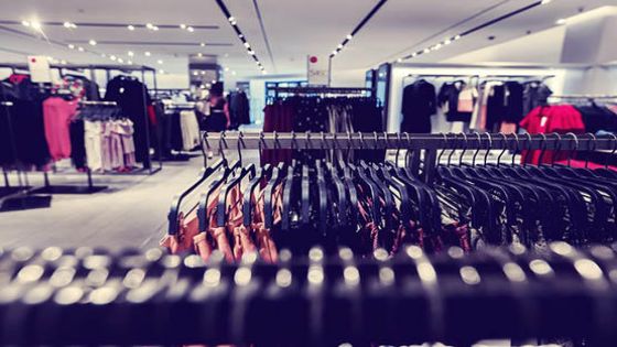 نقابة تجار الألبسة : القطاع لم يعد يحتمل مزيدا من الخسائر