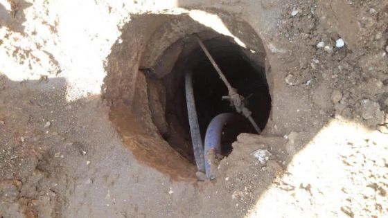 بلدية الطفيلة تباشر بردم ومعالجة الآبار المهجورة والحفر الخطرة