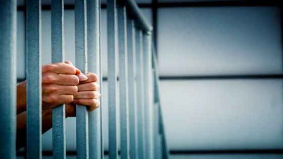 وزير الداخلية يوعز بالإفراج عن 571 موقوفا إداريا