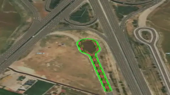 الأشغال تبدأ تنفيذ مسارات للمشاة والدراجات على طريق المطار