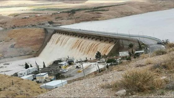 الانتهاء من عملية إغلاق بوابات سد الموجب