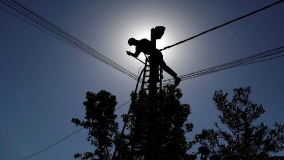 تقرير تشيزي يكشف سبب انقطاع الكهرباء الأردن