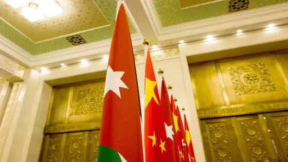 بحث إعادة تفعيل خط طيران مباشر بين الأردن والصين