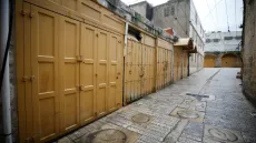 الإضراب يعم الضفة الغربية رفضا لقانون إعدام الأسرى