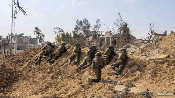 Israeli soldiers take position, amid the ongoing ground operation of the Israeli army against Palestinian Islamist group Hamas, in the Gaza Strip, in this handout picture released by the Israel Defense Forces on November 4, 2023. Israel Defense Forces/Handout via REUTERS THIS IMAGE HAS BEEN SUPPLIED BY A THIRD PARTY