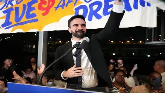 ترامب يهدد بحرمان نيويورك من التمويل إذا فاز ممداني