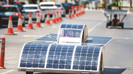 سباق للسيارات الشمسية بمدينة البترا