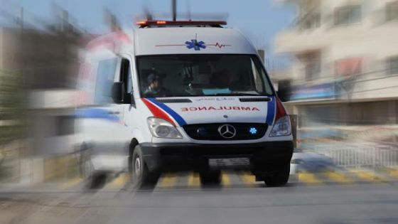 14 إصابة بتصادم باص وقلاب على طريق اربد عمان