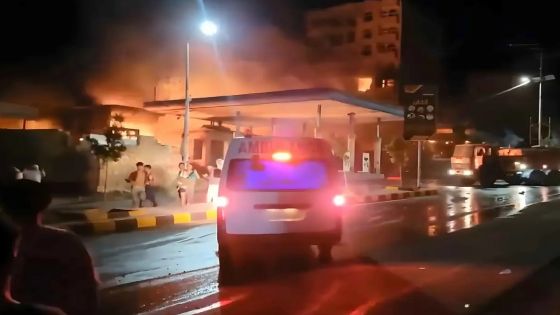 انفجارات واشتباكات.. قتلى وجرحى بمواجهات عنيفة في تعز اليمنية