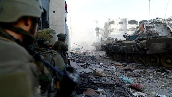 مقتل 4 جنود إسرائيليين بحي الشجاعية وصفارات الانذار تدوي في مستوطنات غلاف غزة