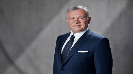 أسرة موقع وطنا نيوز تهنئ بميلاد جلالة الملك الـ64