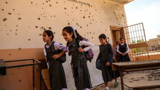 أكثر من 10 ملايين طالب عراقي يعودون إلى مدارسهم رغم كورونا