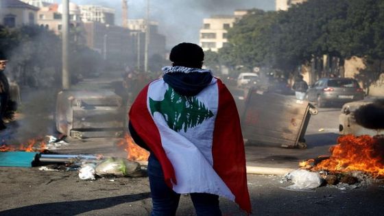 وزيرة لبنانية تحذر دولا عربية من الانهيار الشامل لبلادها