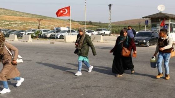 الآلاف عادوا .. بلدات تركية تخلو من اللاجئين السوريين