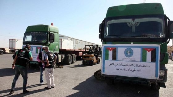 الهيئة الخيرية تسير قافلة مساعدات انسانية الى غزة