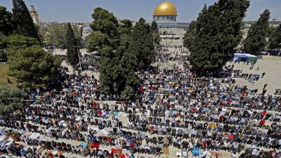 70 ألف مصل في الجمعة الأولى من رمضان في المسجد الأقصى