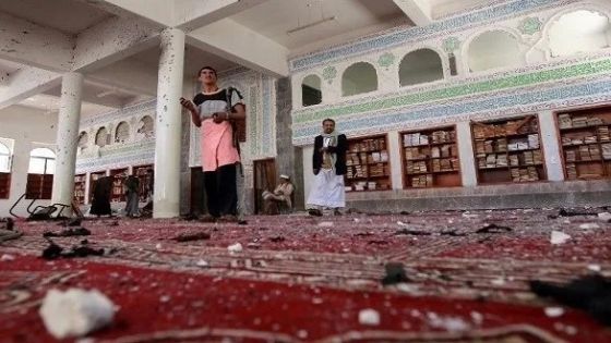 22 قتيلا بقصف للحوثيين أصاب مسجدا جنوب مأرب