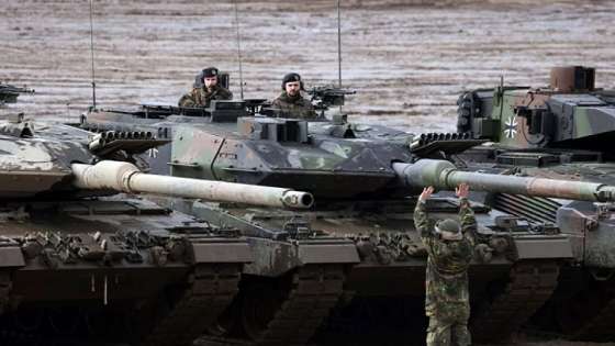 قائد الجيش البريطاني يدعو للاستعداد لحرب عالمية ثالثة مع روسيا