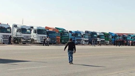العودة عن قرار غرامات تأخير الشاحنات الأردنية بمصر