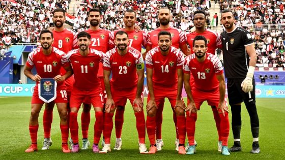 100 ألف دينار لمنتخب النشامى لكرة القدم من البنك الأردني الكويتي