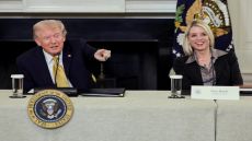 ترمب يقيل وزيرة العدل : لم يكن راضيا عنها بسبب ملفات إبستين