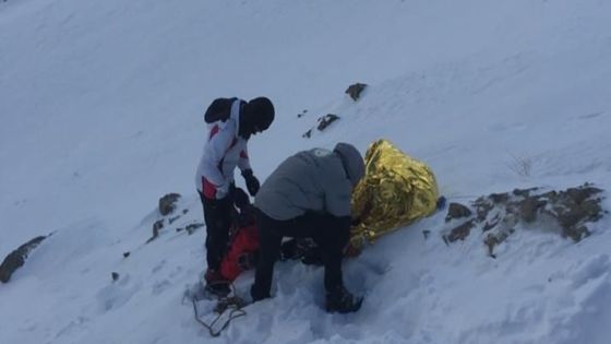 وفاة 8 متسلقين بانهيار ثلجي في جبال طهران
