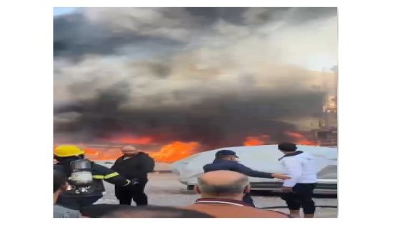 مصادر أمنية : حريق العقبة ناتج عن إضرام مجموعة من الأحداث النيران قرب مركبات
