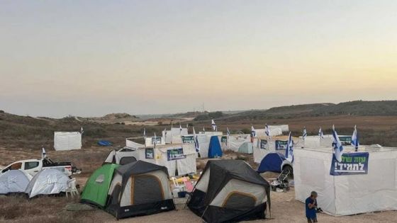 مستوطنون يمينيون ينصبون مخيما على بعد مئات الأمتار من غزة