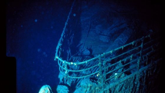 Titanic bow is seen during a dive at the resting place of the Titanic's wreck, July, 1986. WHOI Archives/Woods Hole Oceanographic Institution/Handout via REUTERS THIS IMAGE HAS BEEN SUPPLIED BY A THIRD PARTY. NO RESALES. NO ARCHIVES. MANDATORY CREDIT