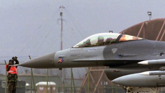 مقاتلات F-16 .. تحرك أميركي تحسبا لهجوم إسرائيلي ورد إيراني