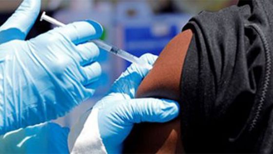 التعليم العالي تطلق حملة للتطعيم بالجامعات الأردنية