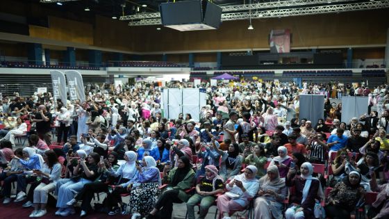 بالصور … كرنفال احتفالي بهيج في عمان الأهلية بعيد الاستقلال