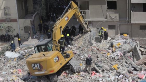 انهيار مبنى من 5 طوابق في مصر