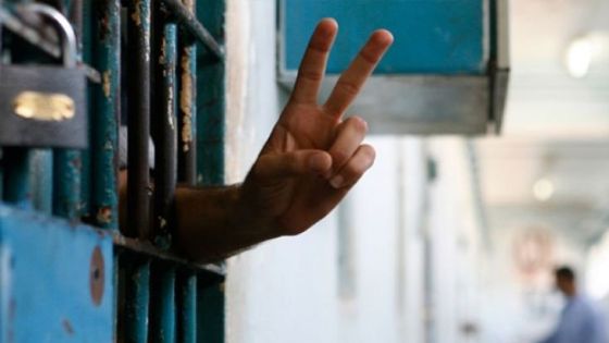 كورونا تغزو السجون وتفتك بالمعتقلين الفلسطينين