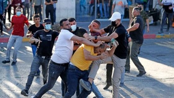 السلطة تنفي اعتداء عناصر من الأجهزة الأمنية على متظاهرين في رام الله