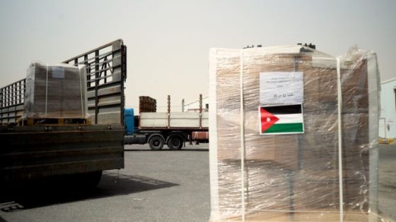 الأردن يسير 50 شاحنة من المساعدات الإنسانية لسكان غزة