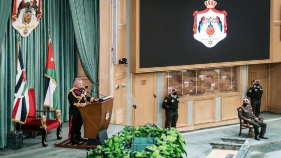 الملك: الأوطان لا تبنى بالمخاوف والشكوك والمستقبل لا مكان فيه للمحبطين واليائسين