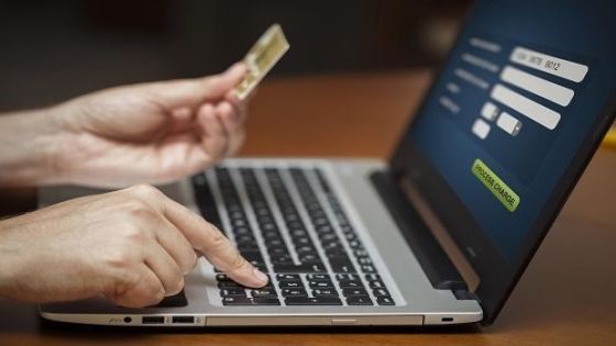 حماية المستهلك تحذر: شراء الـ(On line) تضليل وخداع