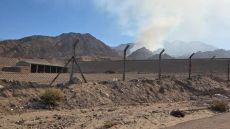 سلطة العقبة: السيطرة على حريق مكب نفايات قديم بين الجبال.. ولا إصابات