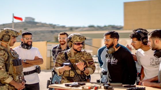 ولي العهد يهنئ فريق الشرطة الخاصة بإنجازه عربيا وعالميا