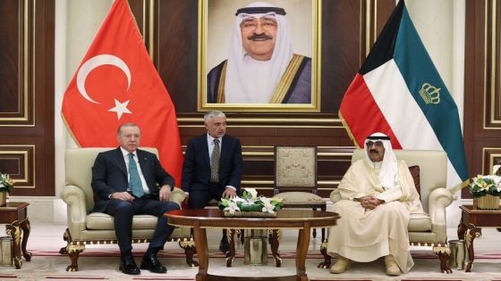 أردوغان يهدي أمير الكويت سيارة كهربائية تركية الصنع