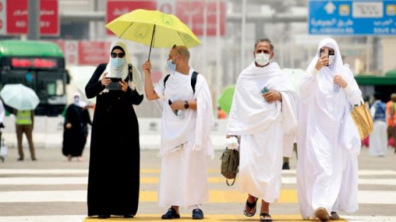 قادة ورؤساء حكومات 10 دول على صعيد عرفات